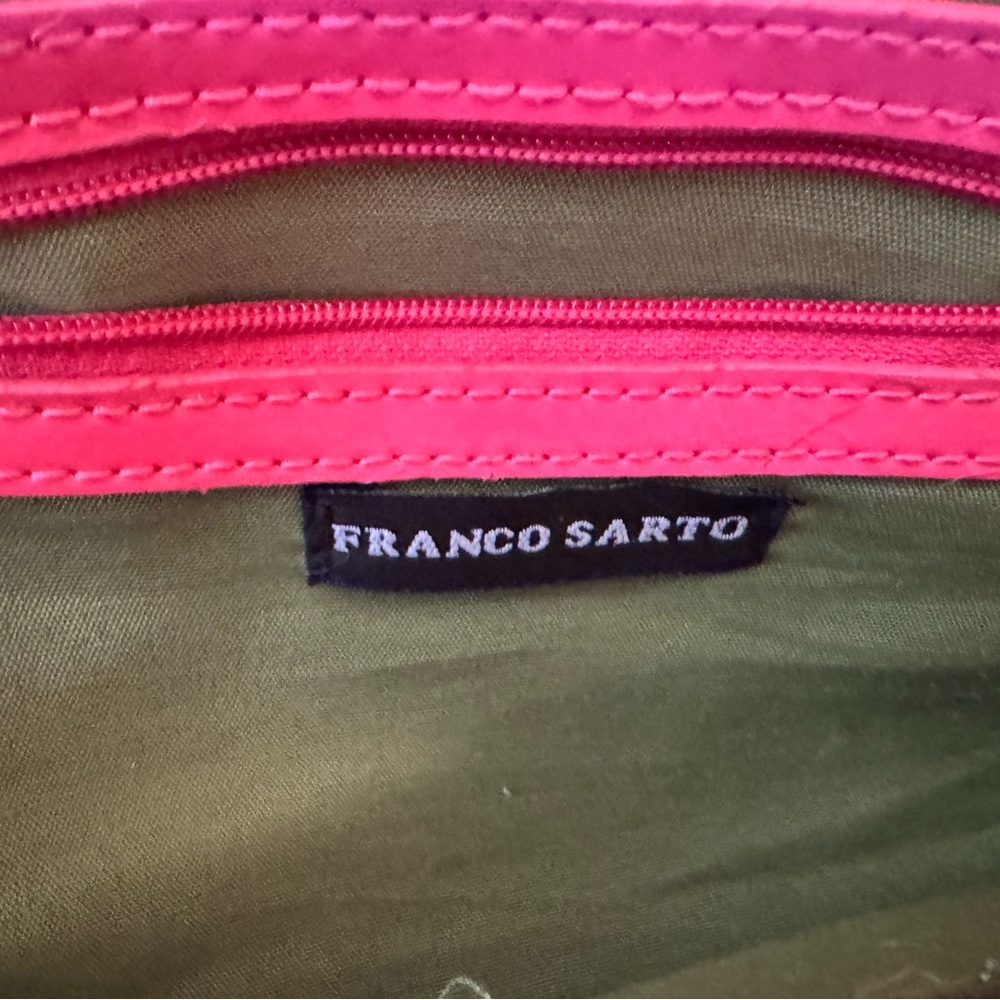 Preloved Franco Sarto purse in Hot Pink. - Picture 6 of 9